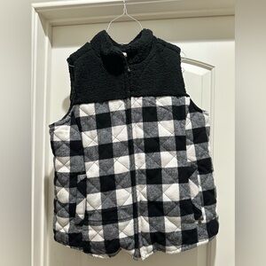 Maurices Black Fleece Vest